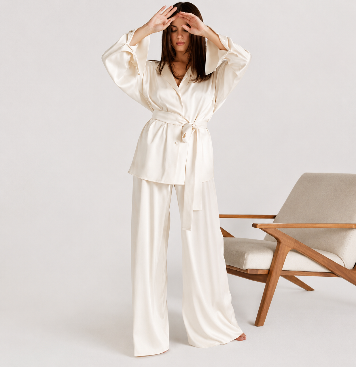SJ Elan Luxe Lounge Set