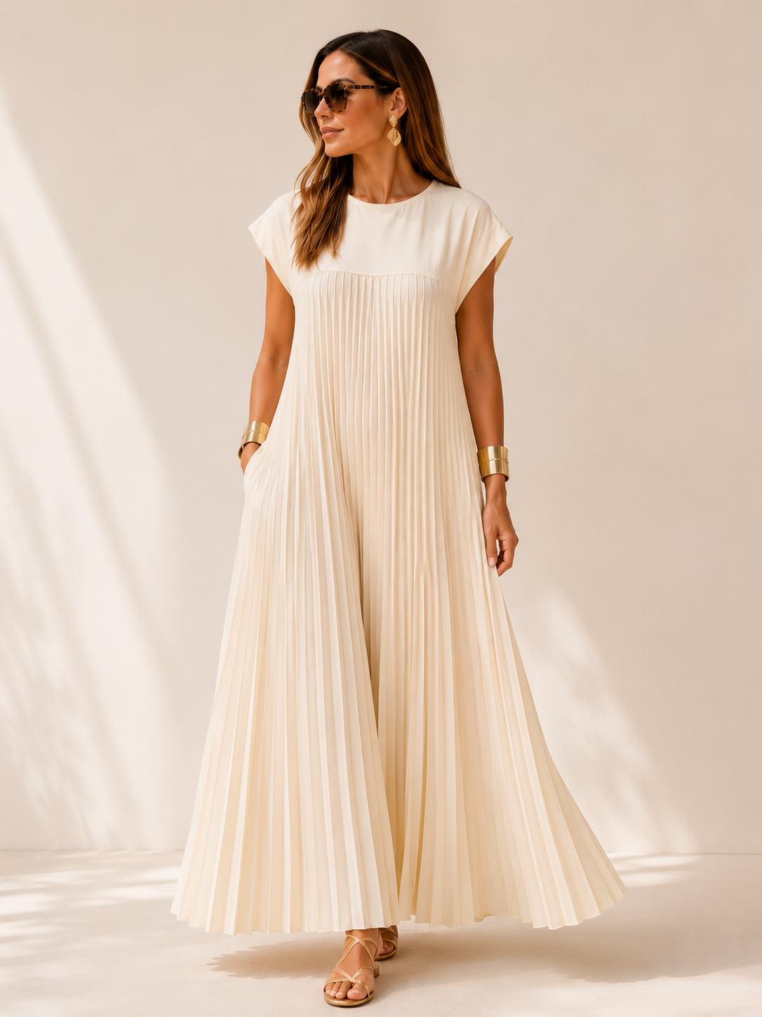 SJ Ivory Elroi Pleated Maxi Dress